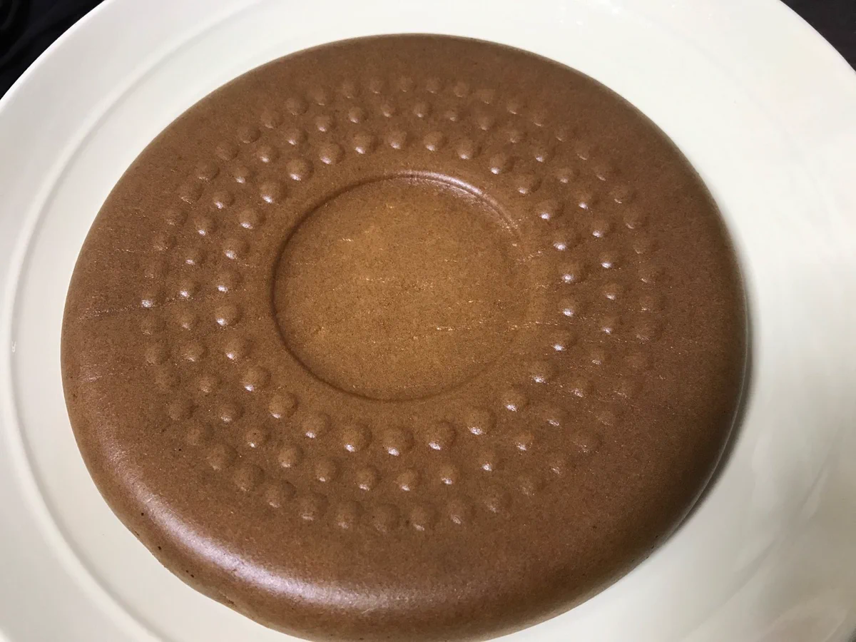 話題の炊飯器でホットケーキを試してみたら？立派な銅鑼が出来たｗｗ