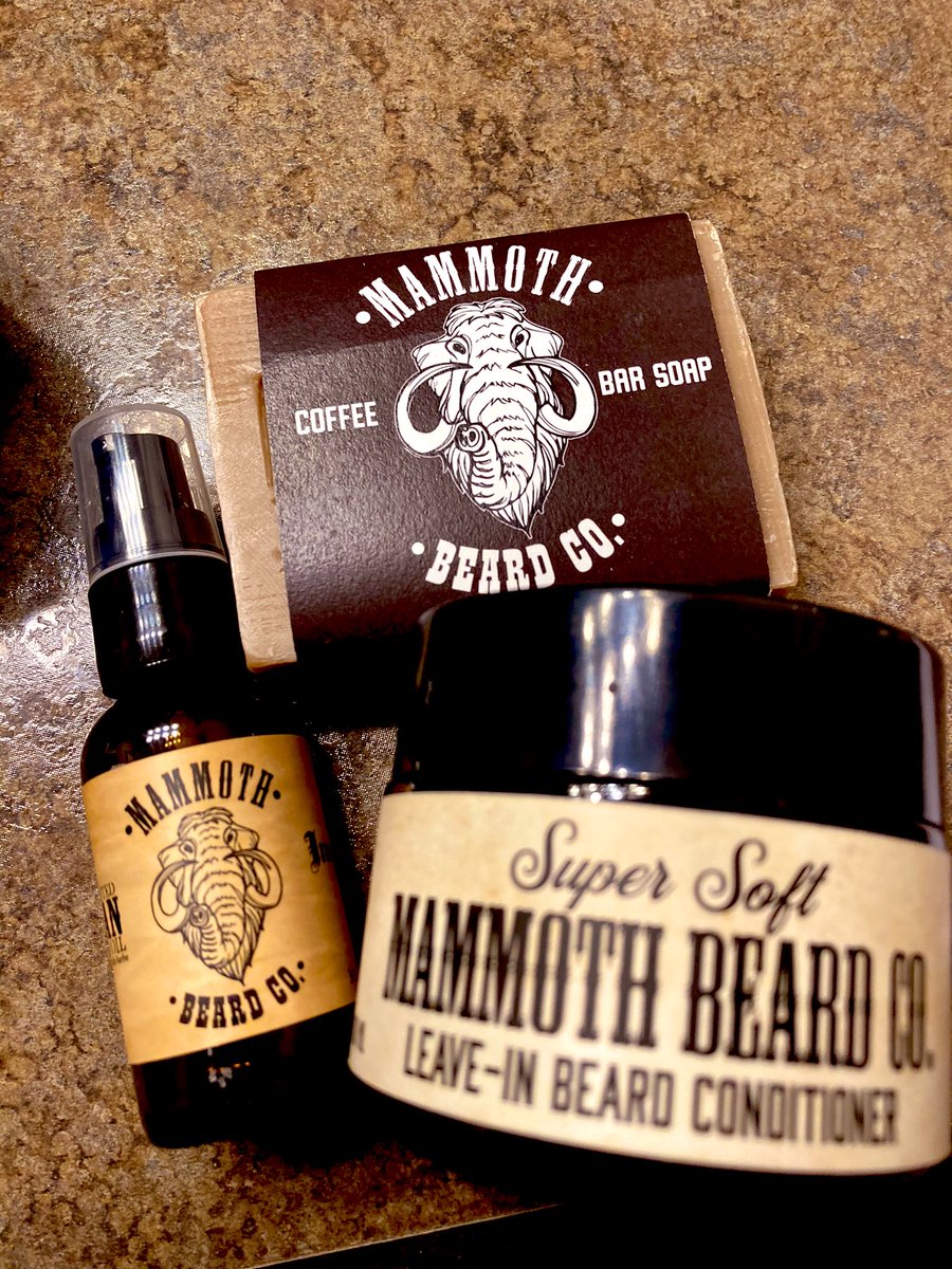 BeardDirectors's tweet image. Santa is a beard beauty and  showed up a little early! @mammothbeard