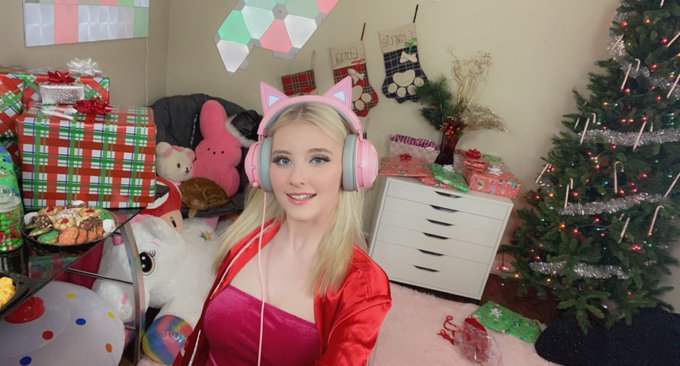 Play jackbox with me!!!   https://t.co/rqgmpFiGOr https://t.co/Scv3hcMLBE<a href="/tag/aot"class="tags"><span>#aot</span></a>