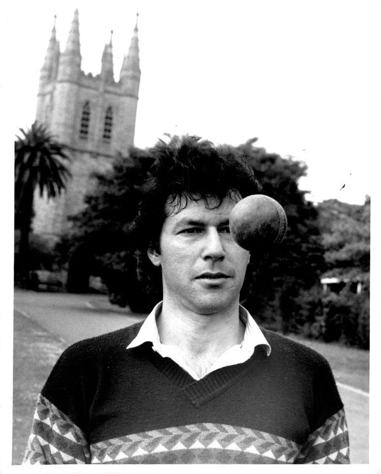 As Seen by his Stats, Imran Khan was a Brilliant Cricketer, He was Perfect all round. Throughout his Career his bowling was his specialty, His beautiful bowling action goes without saying, He shifted his own batting order constantly according to the need of the team as he was a