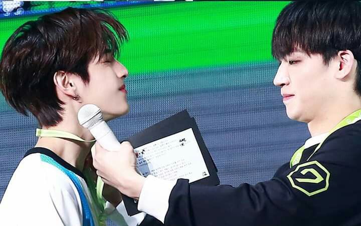 “who in got7” but it’s actually mark and jaebeom ; a 