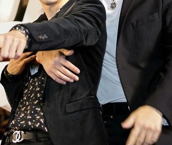 “who in got7” but it’s actually mark and jaebeom ; a 