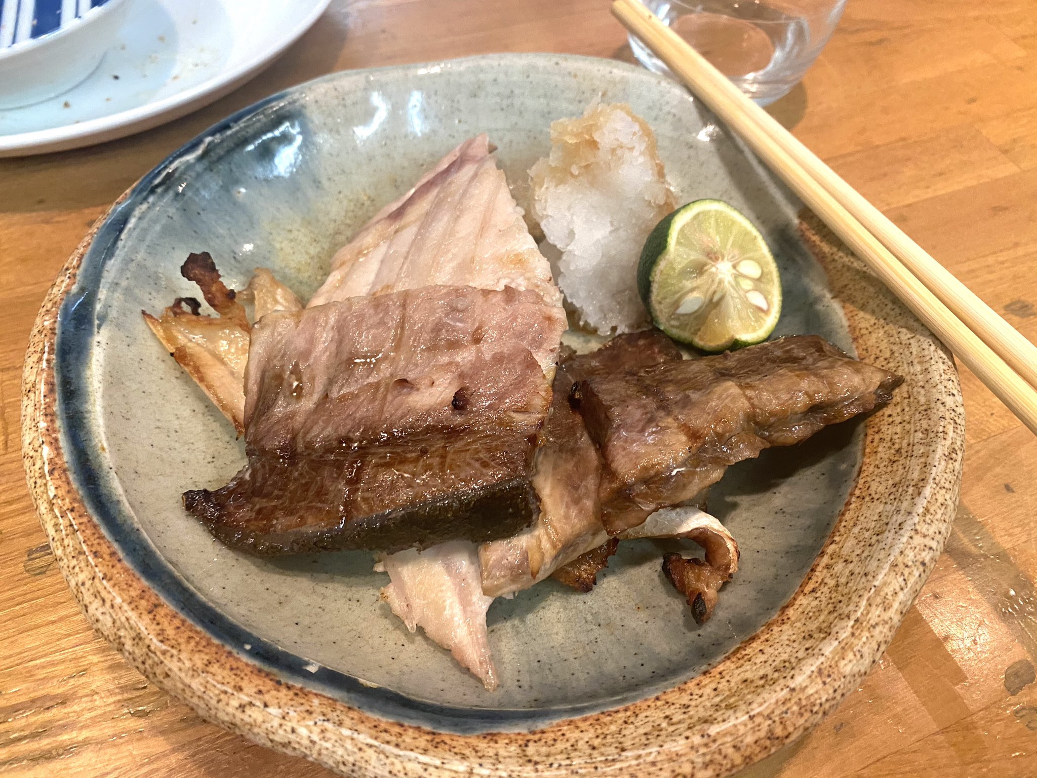 りぶちゃんねる 昨晩は日本酒とお食事を楽しみました 明太子 大根おろしをサービスしていただきました 赤色 白色で サンタと同じ配色 メリークリスマス シャンパンより日本酒 日本酒女子 T Co 7zxl9lkaxy Twitter