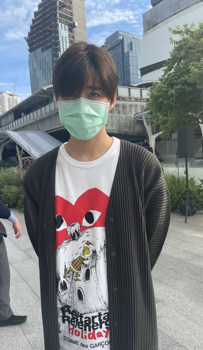 ก็ว่า เสื้อคุ้นๆแฮะ👀