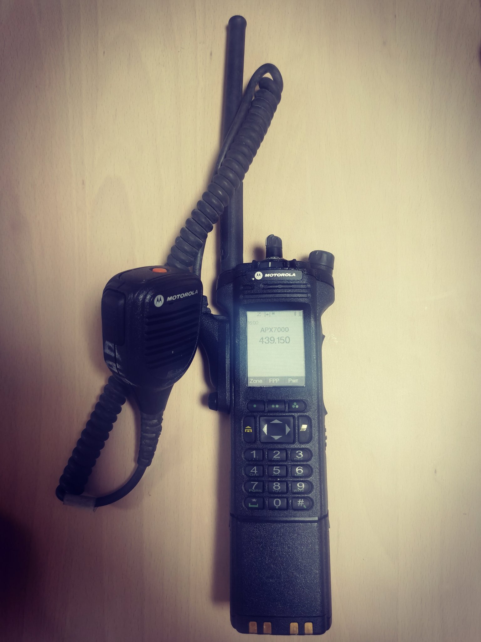 受注生産品】 MOTOROLA APX8000 ドンガラ スモールモンスター