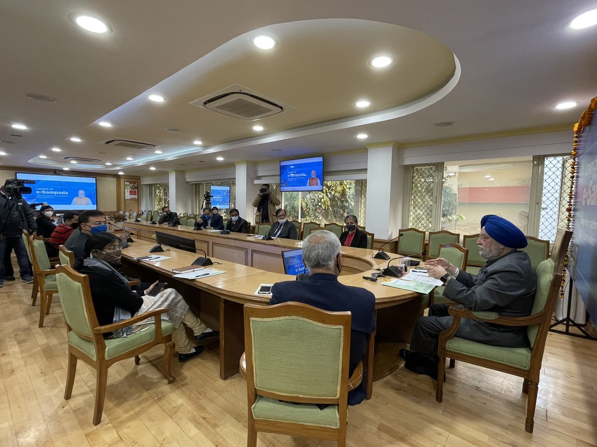 MoHUA_India's tweet photo. “One of the most potent tools to achieve or improve administration and consequently improve governance is to extensively use technology.”
- MoS H&UA @HardeepSPuri at the launch of e-Sampada on the occasion of Good Governance Day https://t.co/Clg6ZvvCIo
