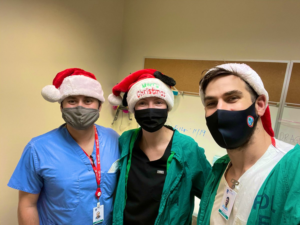 Christmas Day here at GMH brings up a lot of mixed feelings, Christmas joy, missing family but the sensation of being adopted by a loving Island family and working side by side with wonderful and compassionate colleagues who stand in the face of this virus and never give up! #GMH