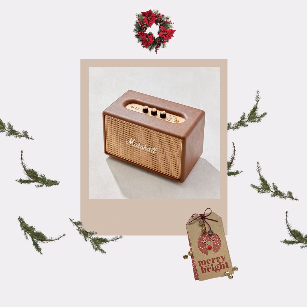 fromchio's tweet photo. ㅤ    
ㅤ   
                     🎁 : @s1nisinta
                    Merry Christmas! 
          
                   — ♡ 𝗖𝗵𝗶 𝗮𝗻𝗱 𝗚𝗶𝗼 — 

ㅤ https://t.co/spCMMdcbK1