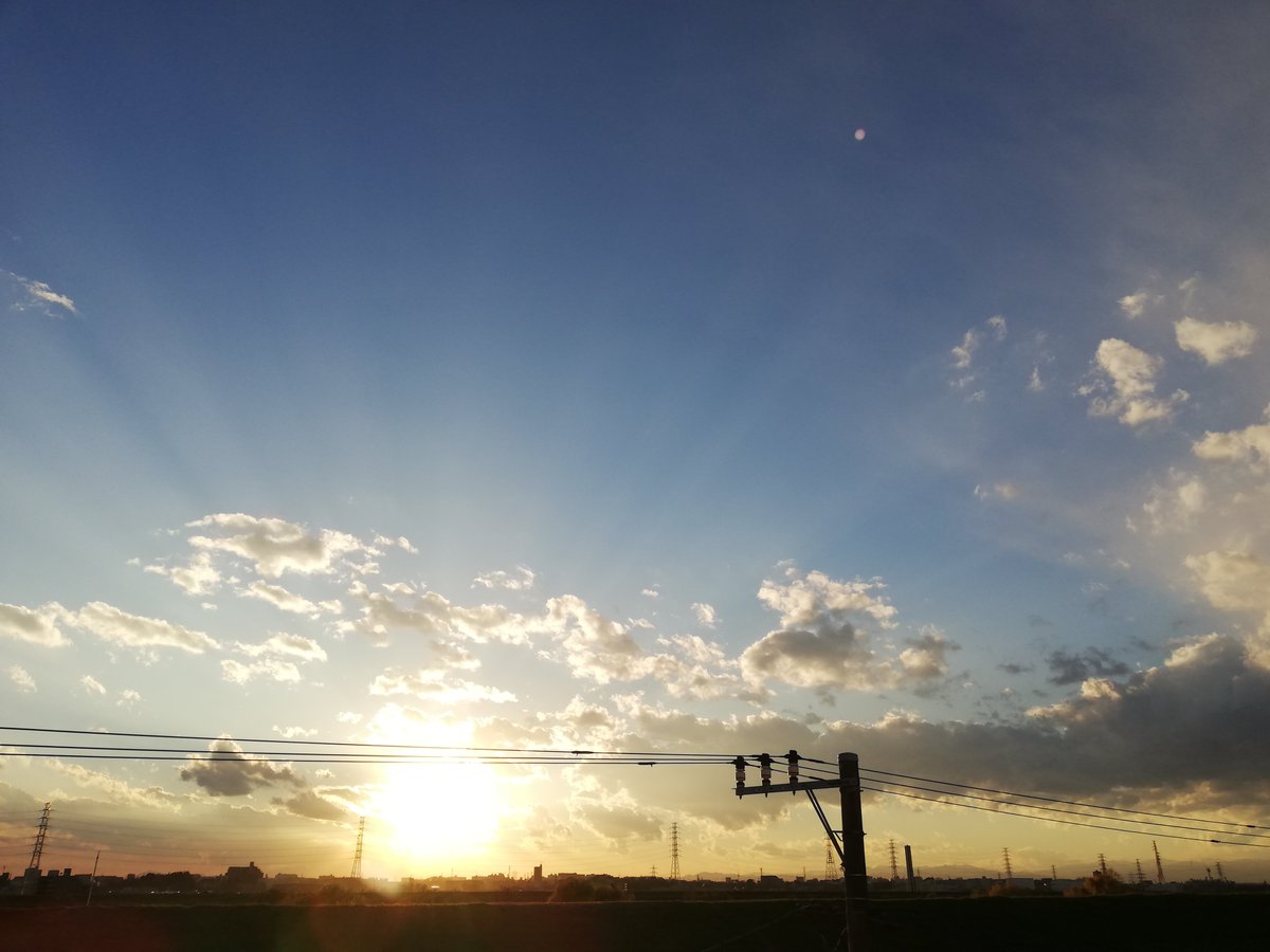 kmt_sbd's tweet image. 2020年、木元省美堂に関わって頂いたすべての方に感謝の気持ちを込めて。

きょうのきもとblogで、皆さんの心に明かりを灯します。

ありがとうございました。

kimoto-sbd.co.jp/blog/2020/12/2…

#きもとblog
#2020年　
#感謝　
#ありがとうございました