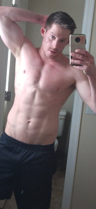 Merry Christmas! https://t.co/ds3XREPPdN<a href="/tag/porn"class="tags"><span>#porn</span></a><a href="/tag/manyvids"class="tags"><span>#manyvids</span></a>