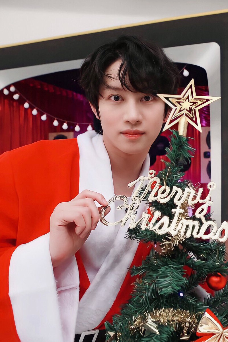 🎅🏻🎄✨