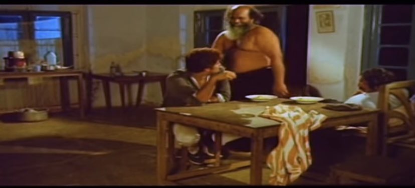 He had an acting career as well. 160 films. Starting with Rajeev Anchal’s Ammaanam Kili. Among all, his peers pal favourite was Appaji from Kamal’s Orkkaappuraththu. 8+