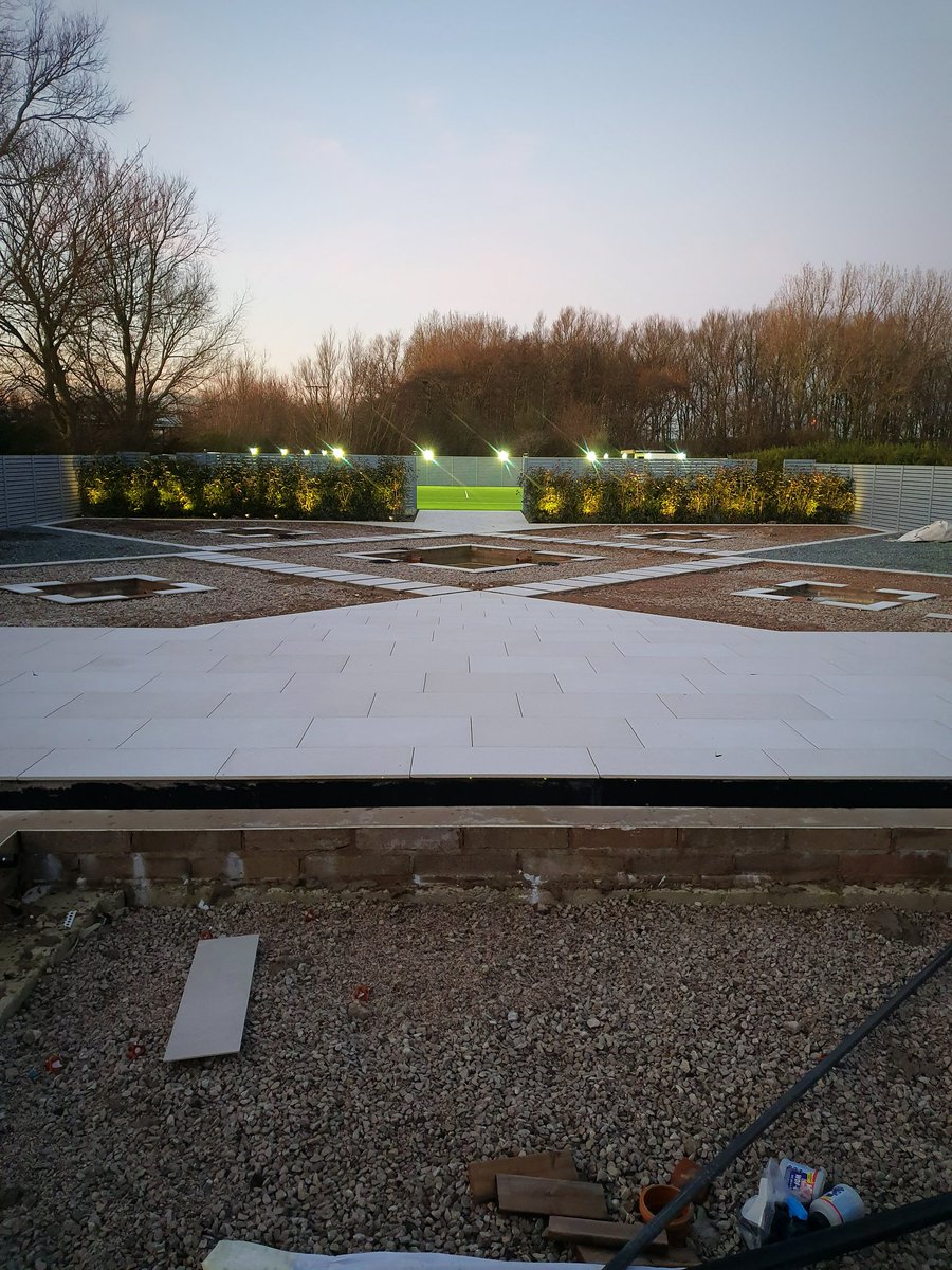Another year over. Looking forward to finishing this in 2021. Thank you as always to <a href="/_LONDONSTONE/">London Stone</a> for all your support throughout the year. Also <a href="/sm74w/">Stu@Londonstone</a> <a href="/Nozza1882/">Nozza ⚽️🧱</a> for all your help this year. Theres no other customer service like it. I only lay the best #londonstone