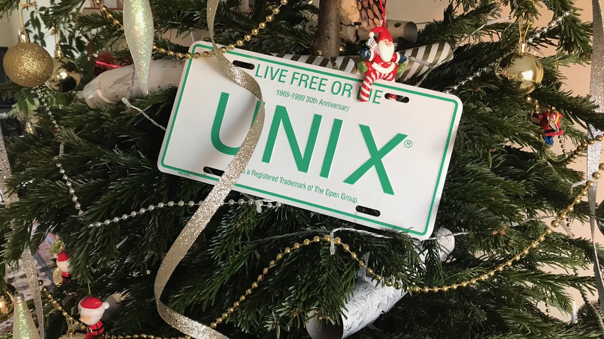 unixr's tweet image. Happy Holidays from @TheOpenGroup @unixr team on twitter.  #51 Years Uptime
