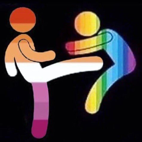 lesbian reaction pics ♡ (@lesbianreact) on Twitter photo 