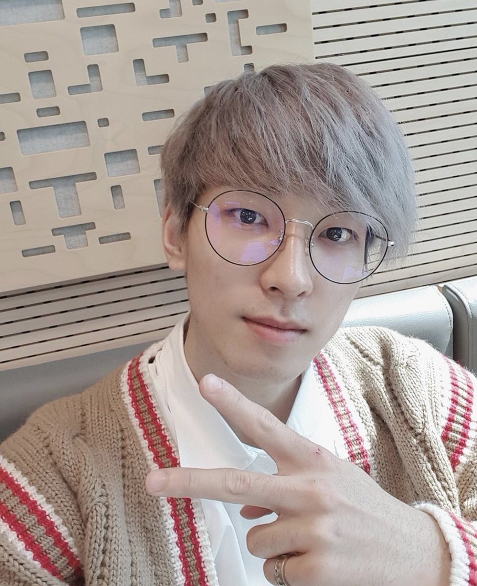 Barefaced Jeon Wonwoo— a gorgeous thread