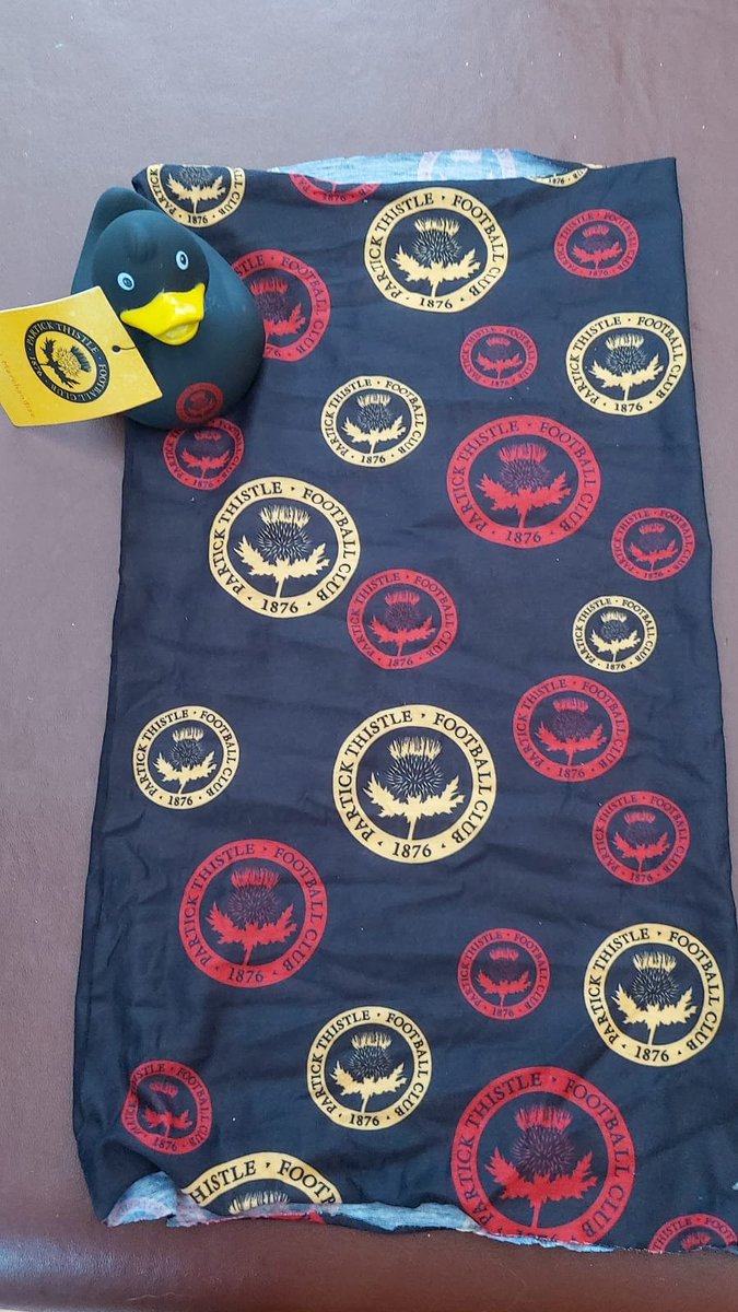 thwinglass's tweet image. christmas #taskmaster first task: "Bring the "Jaggiest" item". Who wins?? out of five 
Not Shown Alanis Morissette Jagged Little Pill CD 
#prizetask