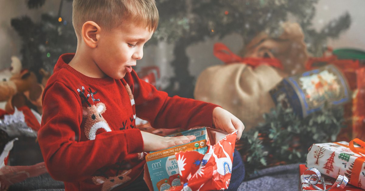 From our NurturMe family to yours, we wish you a safe, healthy, and magical holiday season!
.
.
.
#merrychristmas #happyholidays #christmas2020 #childhood #tummyfriendly #nurturme #babyfoodpouch #toddlersnacks #tummyfriendlyfoods #powerblends #immuneboosting #eattherainbow