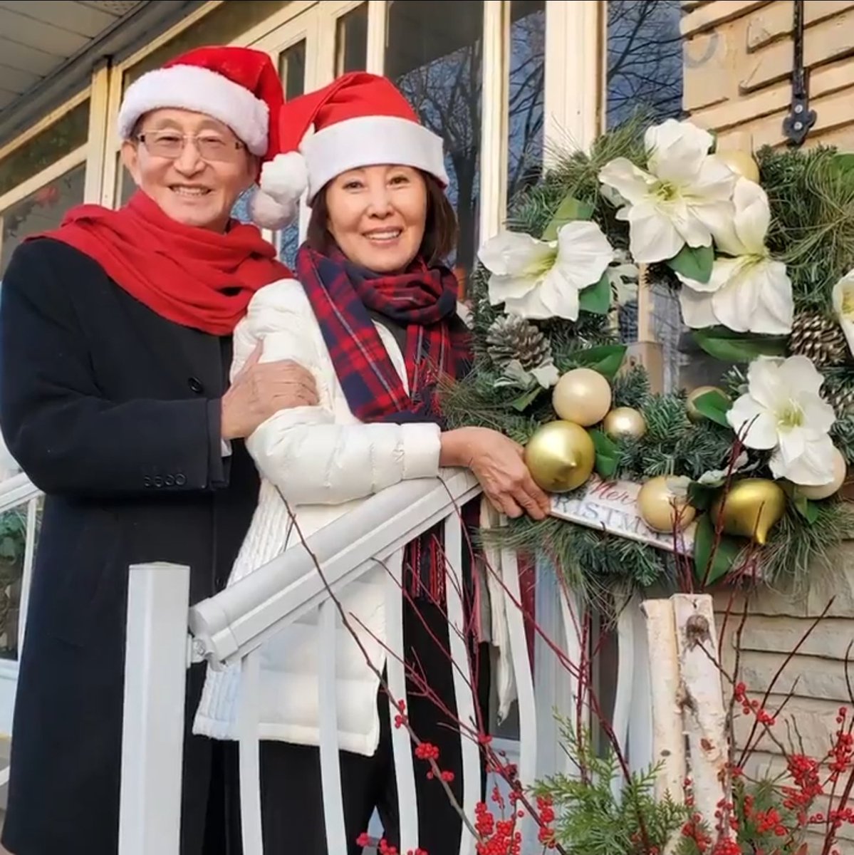 This guy is smooth. Almost quite literally a wolf in sheep's clothing. It even gets reported sometimes.But no one wants a horse in their bed tomorrow so let's move on....