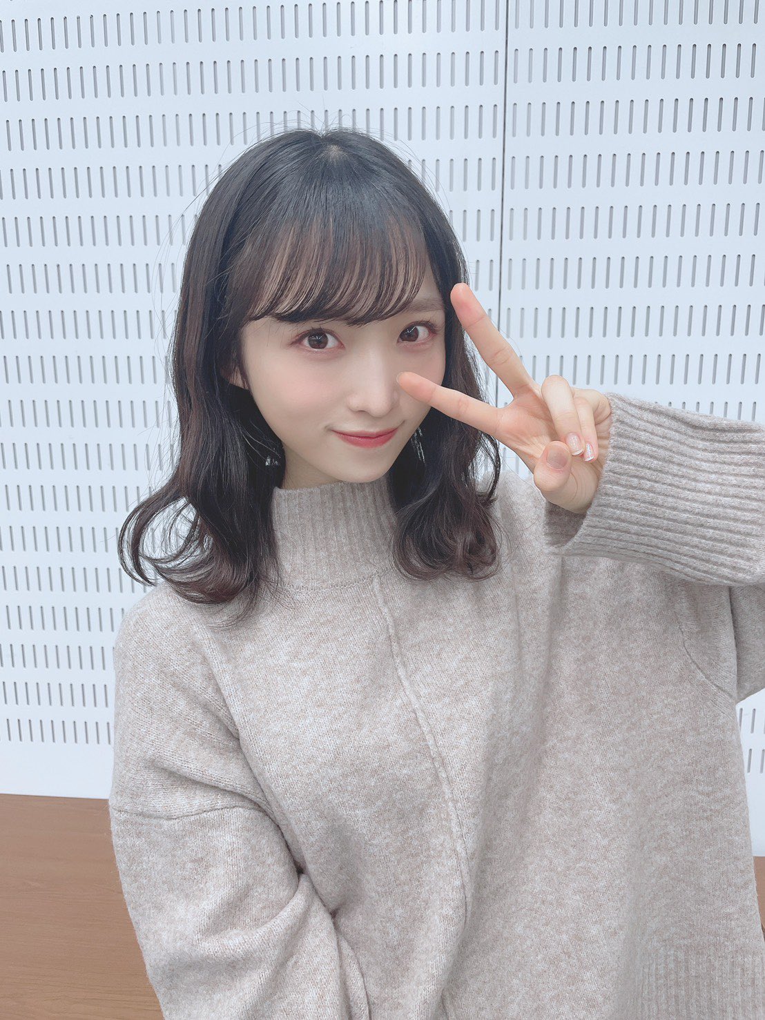 小栗有以 公式 19歳になりました 19歳の1年は 視野を広げて新しい自分探しをしながらラスト10代を楽しみます よろしくお願いします Akb48 小栗有以 19歳 小栗有以生誕祭 T Co 102rpbfgm4 Twitter