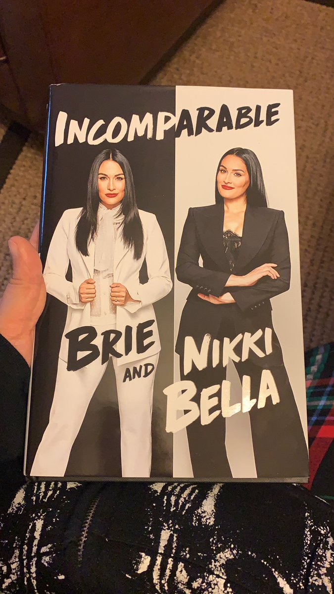 qfosterrrr's tweet photo. @BellaTwins My favorite Christmas present!! https://t.co/MisW8U8Tnj