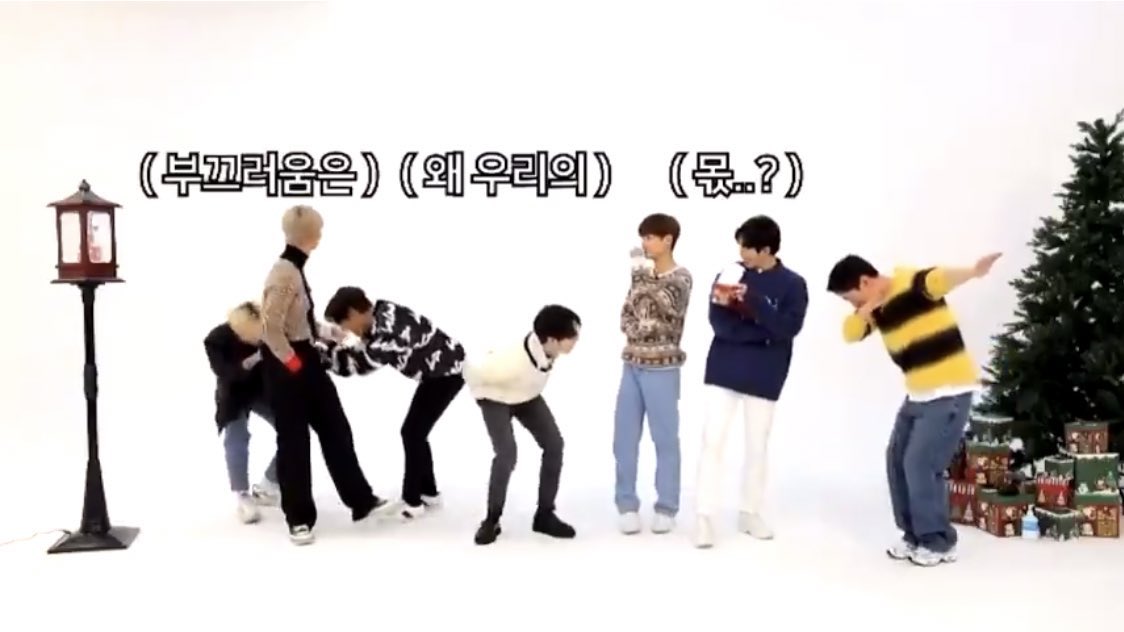 Inilah Wanna One lagi reuni. Leader memulai bobrok dan pada akhirnya member juga ikutan bobrok 🤣🤣
Wanna One OT7 💙💙

From to                            To this