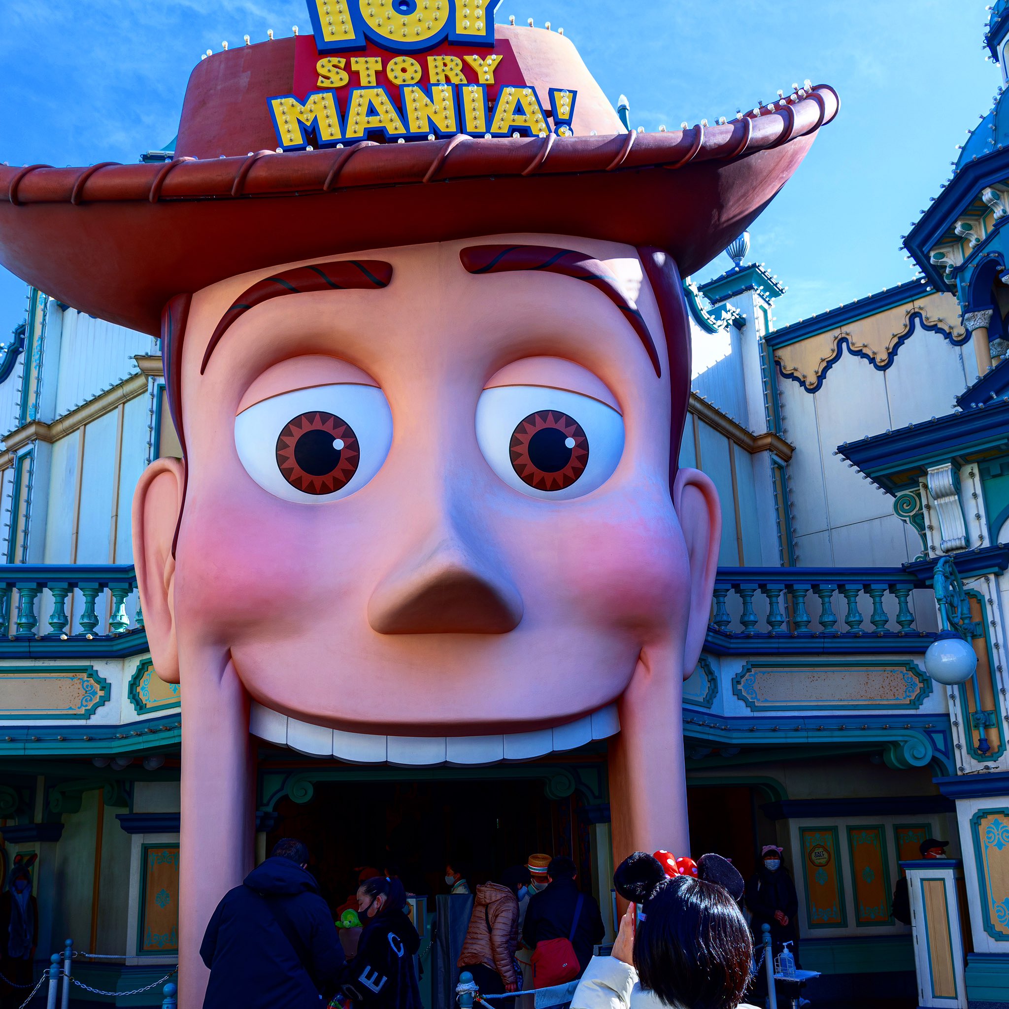 K Ji トイストーリーマニアの入り口 冷静に見ると結構怖いw ディズニーシー トイストーリーマニア T Co 05kemjsixh Twitter