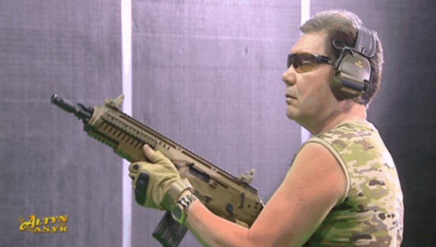 Merry Christmas everyone  Or in the words of John McClane:“Yippee-ki-yay motherfuckers”