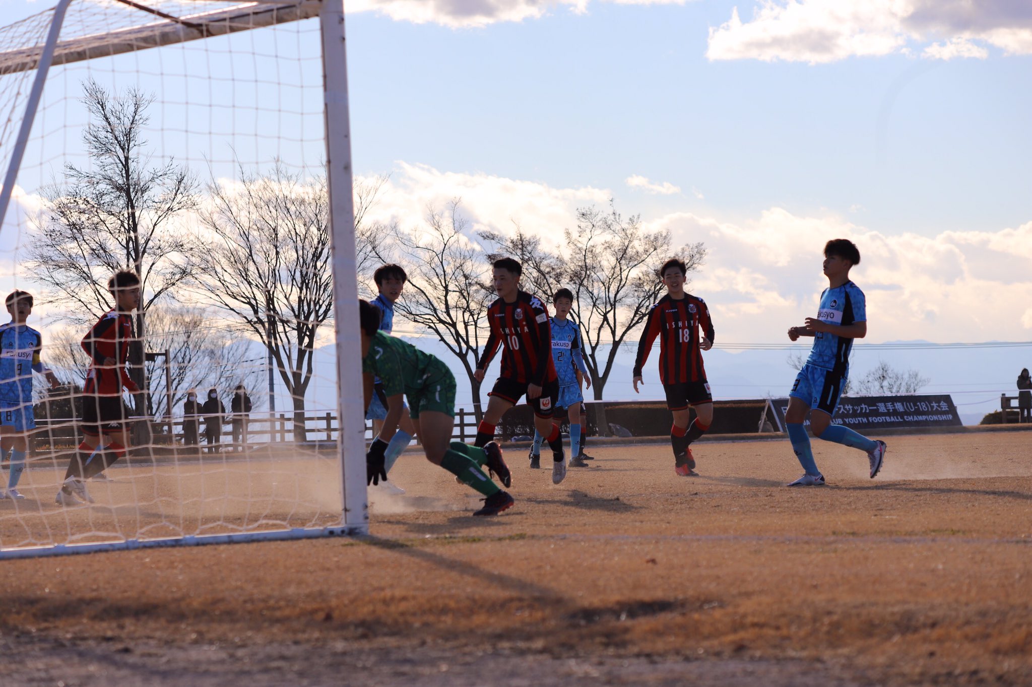 北海道コンサドーレ札幌公式 日本クラブユース選手権 U 18 大会 1回戦 Fc大阪 追加点 幸坂琉輝のckから 成瀬護 2 0 Consadole コンサドーレ U18 クラブユース Twitter