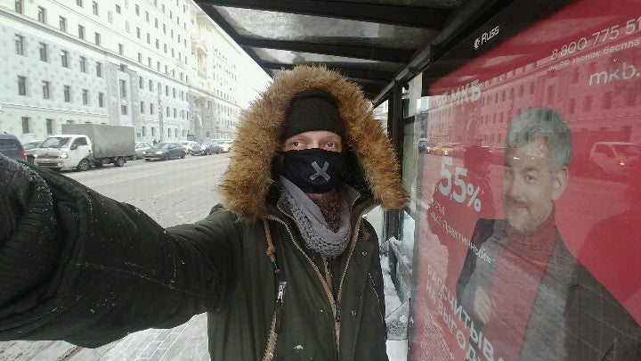 Метель уж слиш ом! Дедушка Мороз, можно снега а не фэйк в глаза😅😅😅🎅🎄 (@ Проспект Мира 14) swarmapp.com/c/7XDOaTFwPl4