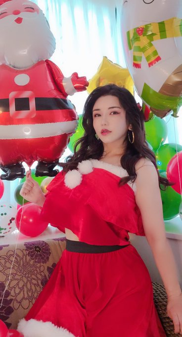 1 pic. Happy sexy Chrismas!!!
✨?✨

https://t.co/rZHVzhvEU1 https://t.co/CXJXztZGQu