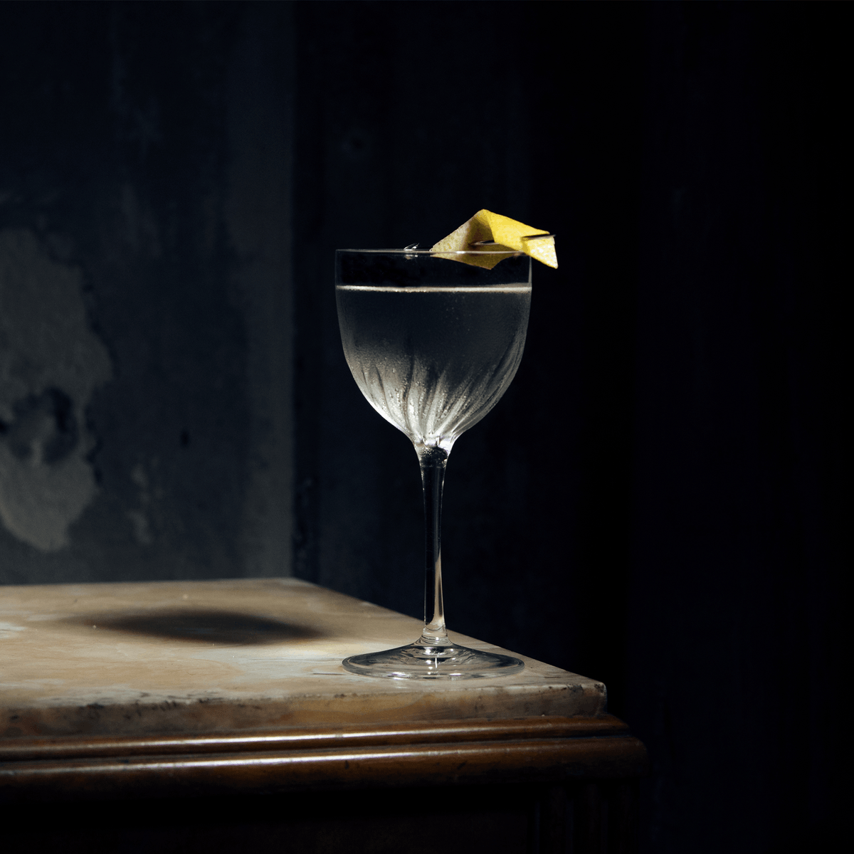 NouaisonGin's tweet photo. 🇬🇧 Bring a touch of elegance to Christmas by delighting your guests with this Dry Martini.
- 6cl @NouaisonGin
- 1 cl @Royalvermouth Extra Dry
That's all you'll need.

#ExperienceNouaison #NouaisonGinReserve https://t.co/yWrqd7NKrY