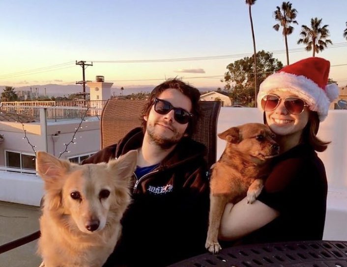 moviedob826's tweet photo. merry xmas to all and that today we can thank for the blessings of this difficult year, in which we have grown a lot as human beings. In a special way I wish a wonderful day to the O'Brien family, who I admire so much! I hope you all enjoy this day with care, love and hope 🎄🎁❤️ https://t.co/25JravnP8p