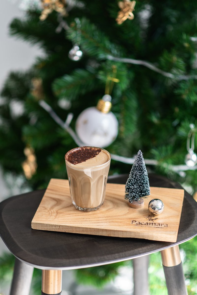 bkkmenu's tweet image. Festive Season นี้อย่าลืมตามไปชิม 4 เมนูสุดพิเศษจาก PACAMARA ที่ครีเอตมาต้อนรับทุกคนให้ร่ วมฉลองเทศกาลแห่งความสุขนี้ ไปพร้อม ๆ กัน ได้ที่ PACAMARA ทุกสาขา bit.ly/2KZgObO 
#pacamara_th #tistheseasontosparkle