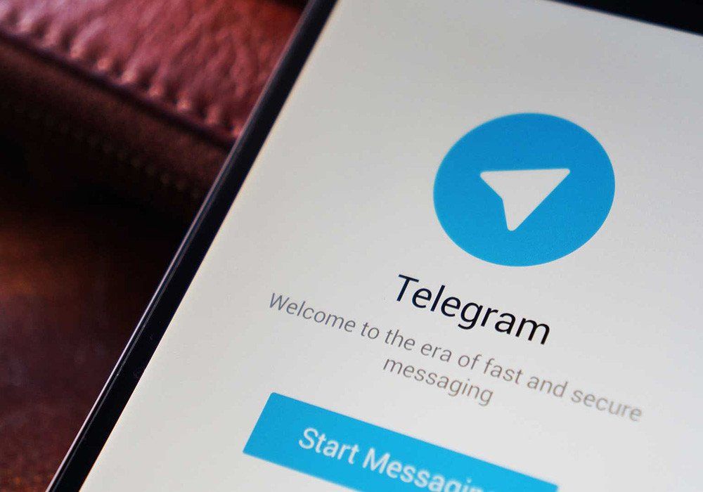Frandroid's tweet image. Telegram va ajouter des fonctionnalités payantes et des pubs (non intrusives) 👉 buff.ly/3rnGRtH