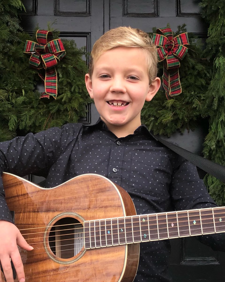 Caleb and I wish all our family, friends and colleagues a blessed Christmas and happy holidays filled with joy, love and peace. #christmas2020