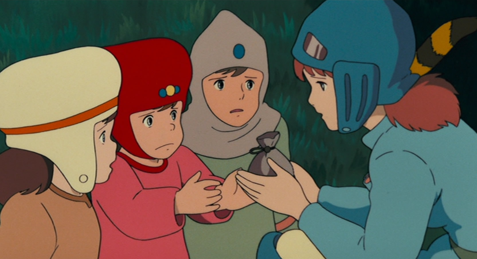 ジブリのせかい 非公式ファンサイト 風の谷の少女たちが持ってきたのは チコの実 です 風の谷に自生する木の実で 小粒だけれど栄養価が高く 携帯食に適しています これから風の谷を旅立つナウシカのために 3人の少女たちが実を集めました 風