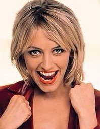 Eurodance_Story's tweet photo. Joyeux Anniversaire Simone Angel qui fête aujourd’hui ses 49 ans! 🥳🥳😘#simoneangel #birthday #eurodance https://t.co/WqMjOmqjip