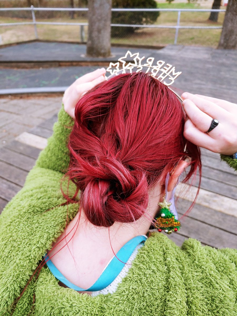 Look at what a 6 y/o did to my hair at work. 

She definitely has a future in hair.