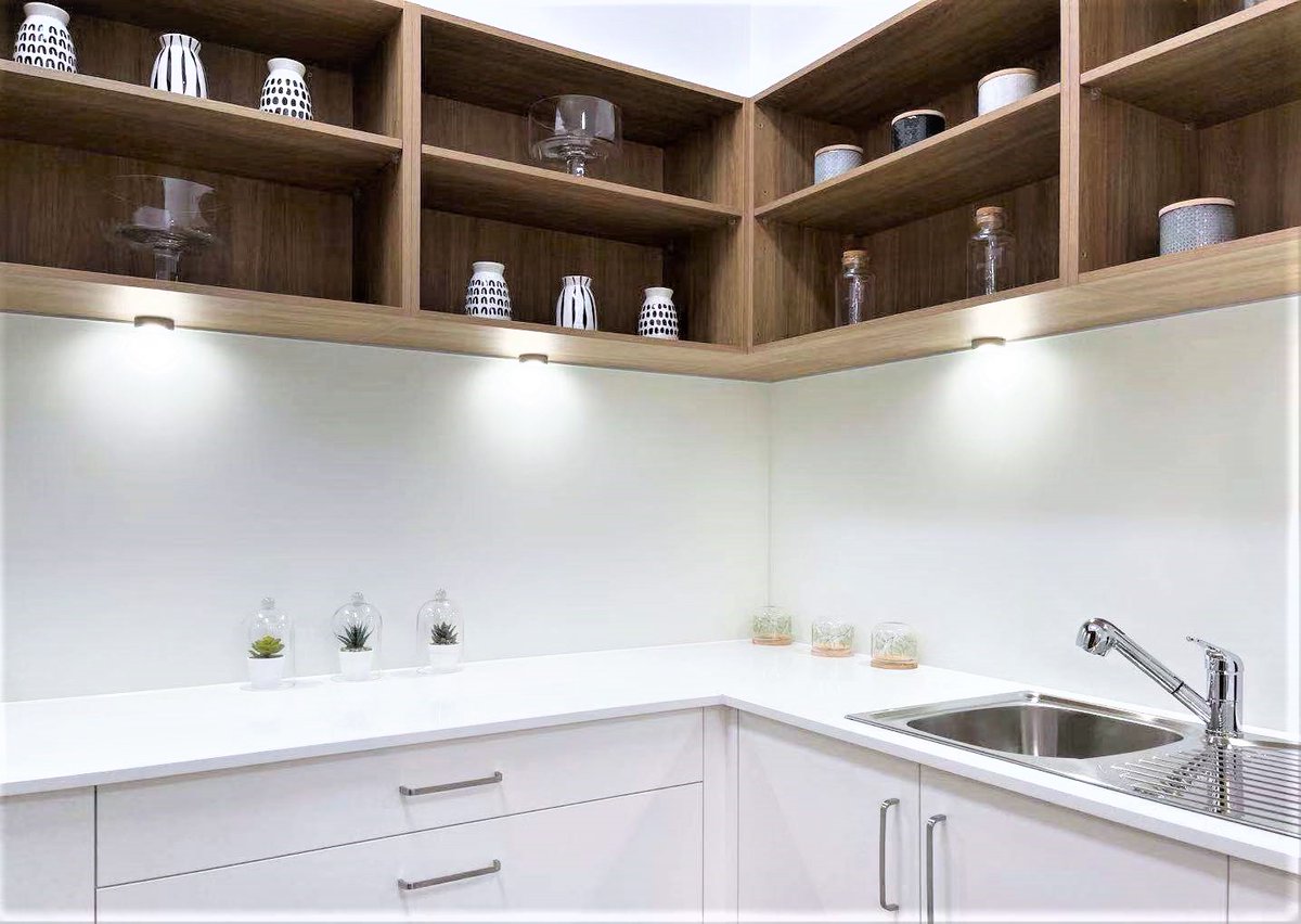 NSWSplashbacks's tweet photo. Starphire, Silkymatt, Mirror and Silkymatt mirror toughened glass splashbacks for the new Kitchen Connection showroom at Castle Hill
#Starphire #Silkymatt #Mirror #Silkymattmirror #toughened #toughenedglass #toughenedmirror #splashbacks #kitchen #conneciton #showroom #castlehill https://t.co/vVc8ZDA0vP