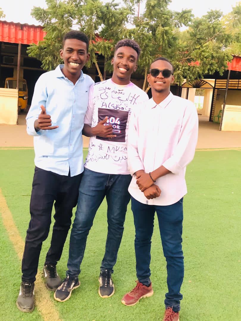 dogfoll's tweet image. الناس الجميله 🌏💝