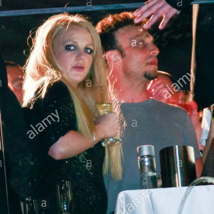 In this text message allegedly sent from Britney, she called out her manager Larry Rudolph saying, "it's really strange to have a manager send you to rehab whos the main one giving you the drinks."  #FreeBritney