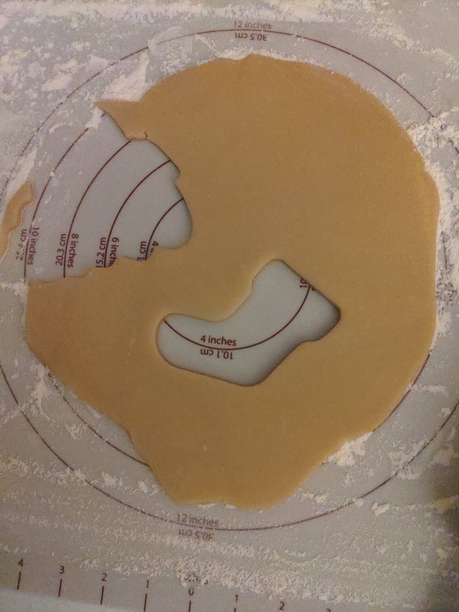 MurphyWebsters's tweet image. Merry Christmas!

Hope your Christmas goes better than Eleanor's has. Apparently you aren't supposed to cut cookies from the middle of the dough. Learn something new every day, I suppose.