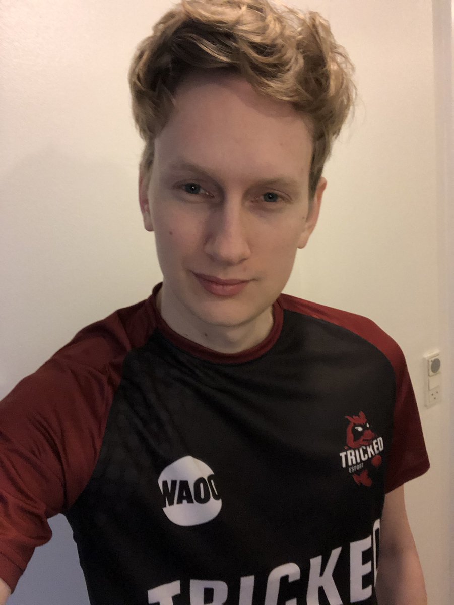 AlexTheProG's tweet image. Merry xmas #gettricked