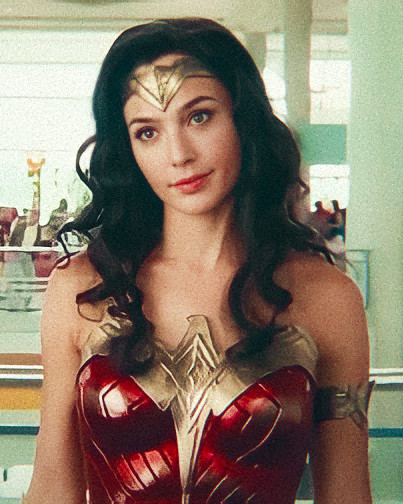 RT @x_warinmymind: Happy #WonderWoman1984 Day! https://t.co/IEBGHUDfYk