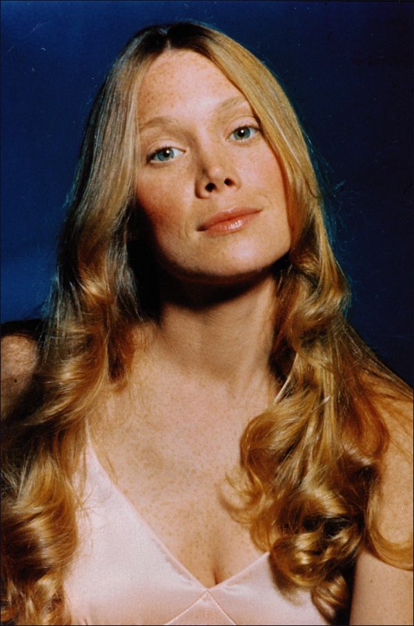 Happy Birthday to Sissy Spacek 