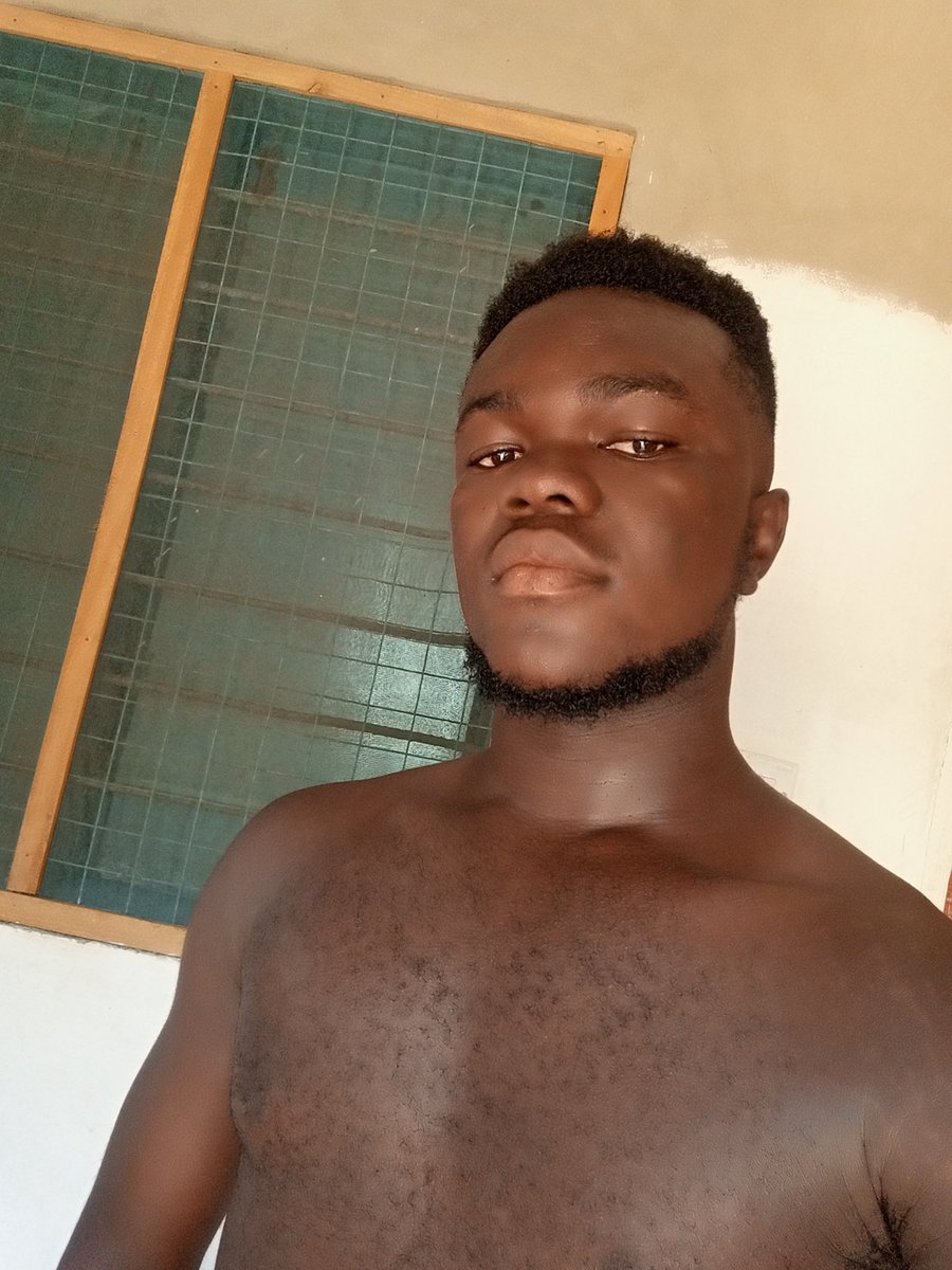 QuamiPe's tweet photo. Shot with Tecno Camon 16 pro....bless up @stonebwoyb 
#p3_kakra
#MerryXmas https://t.co/fCfQ9tNttR