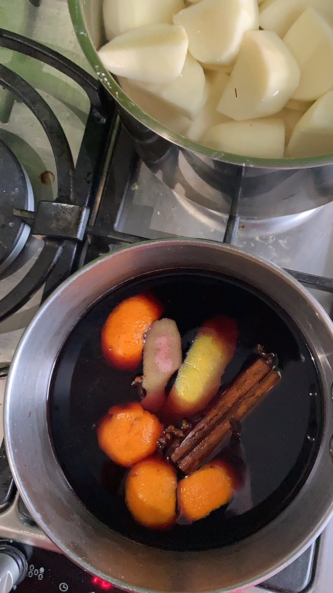 blind_but_sound's tweet photo. Now it’s Christmas home-made mulled wine #Christmas #mouldWine #home-made #amazingSmells https://t.co/ojKXxOEU0Y