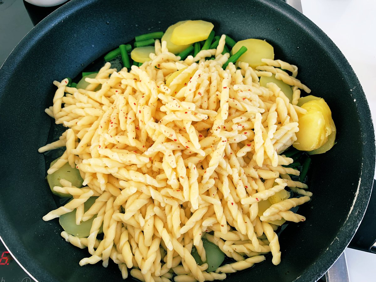 Katryna Dow 👩🏻‍💻 tweet media