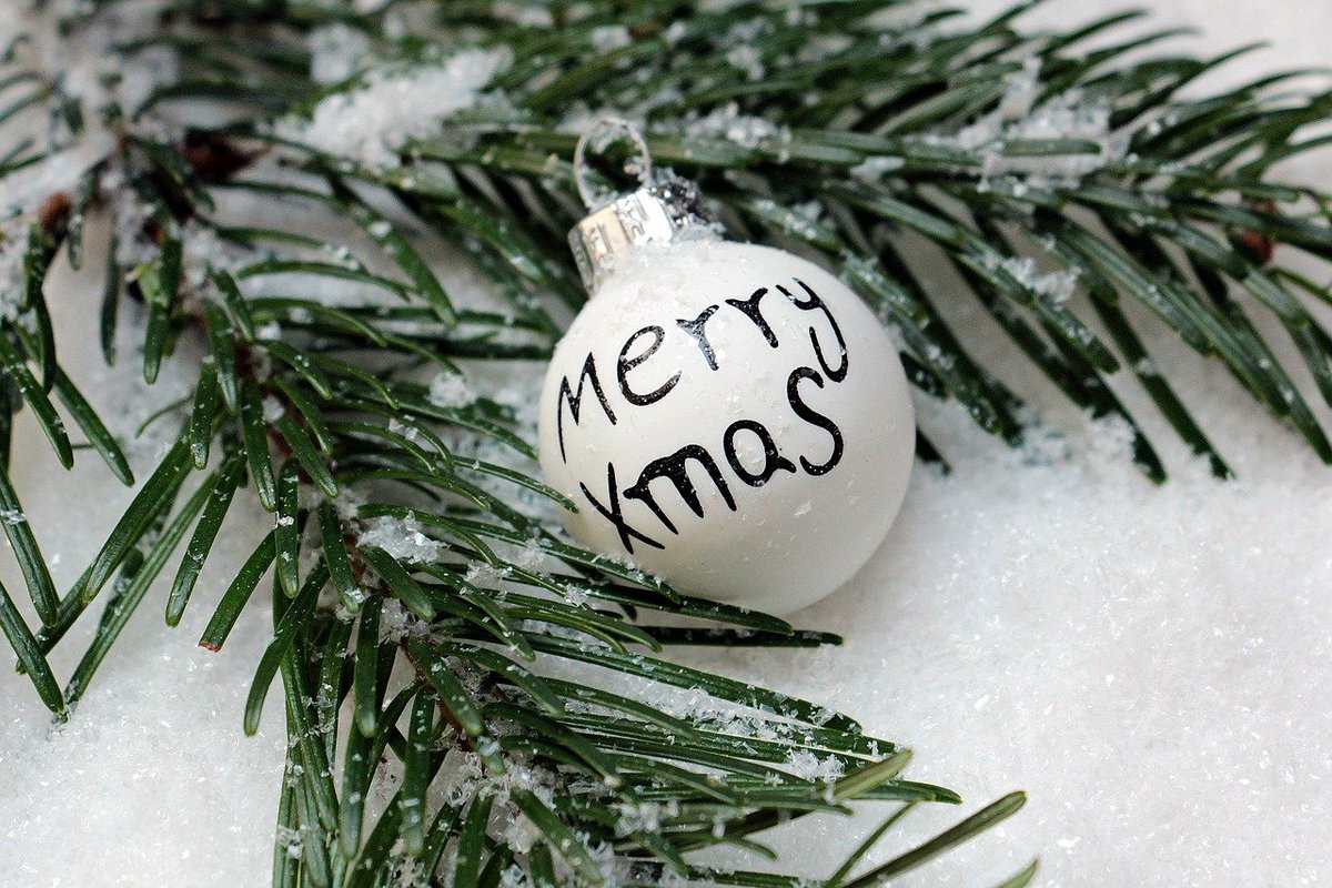 ParjanaDist's tweet photo. Wishing you the most memorable and joyful holiday season from Parjana! 🎅🎄⛄ https://t.co/crBKwY54W3